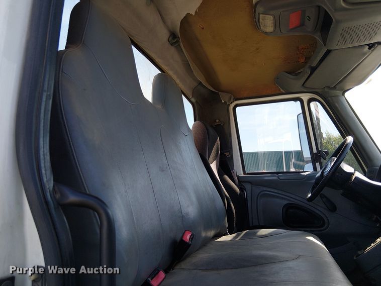 image for item EU2636 2007 International MA025 tank truck