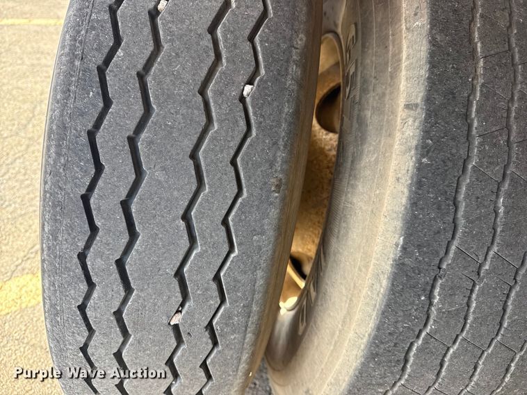 image for item EU4107 1991 Great Dane 7222TZ1 refrigerated van trailer