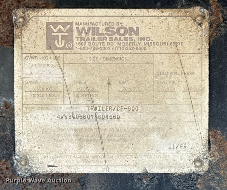 image for item EU4110 2000 Wilson CF-900 flatbed trailer