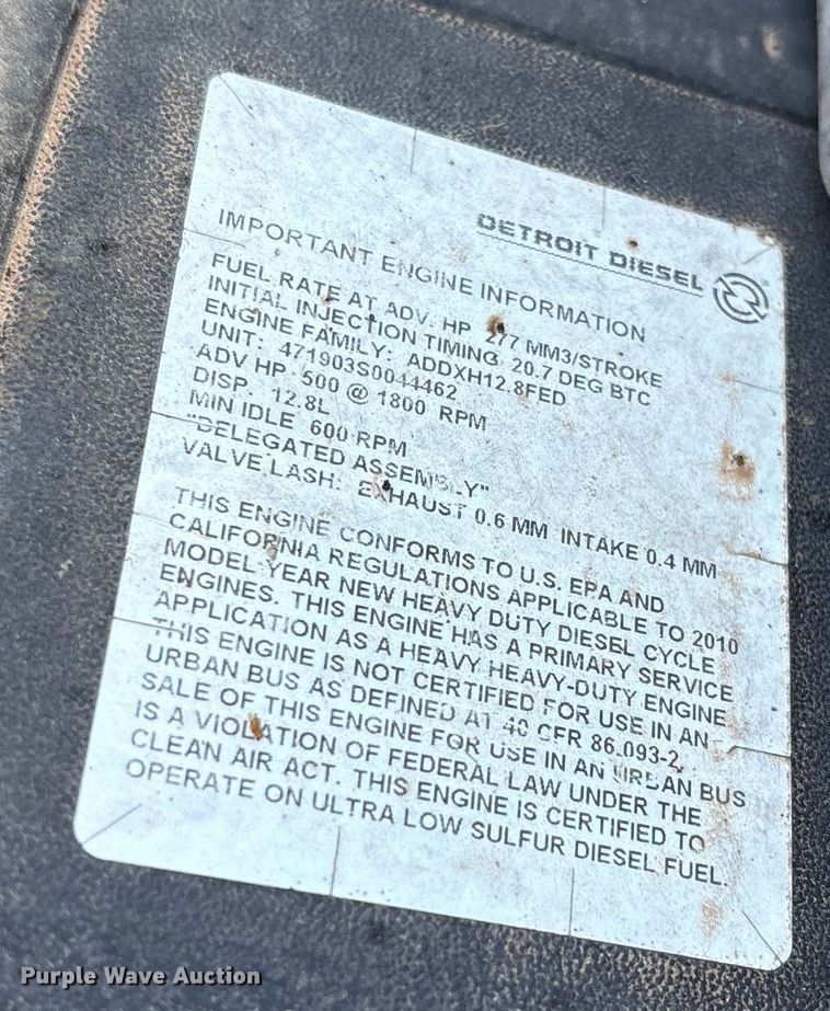 image for item EU4871 2011 Freightliner Cascadia semi truck