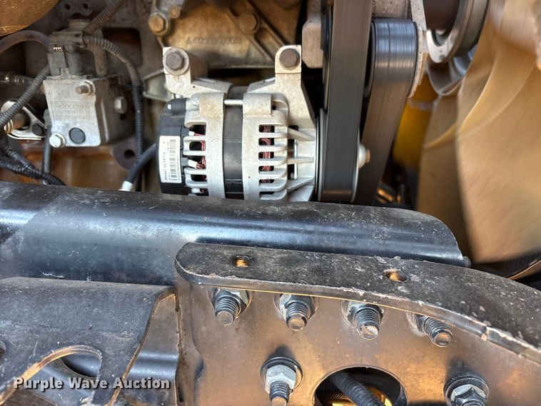 image for item EU4871 2011 Freightliner Cascadia semi truck