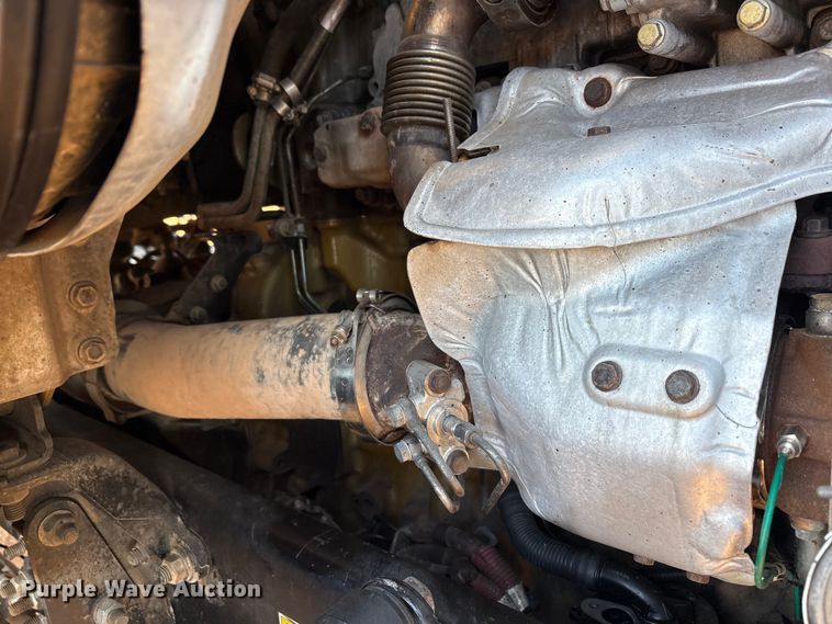 image for item EU4871 2011 Freightliner Cascadia semi truck