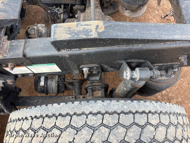 image for item EU4873 2009 Freightliner Columbia semi truck