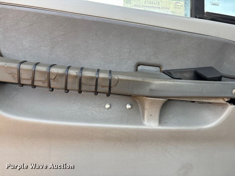 image for item EU4873 2009 Freightliner Columbia semi truck