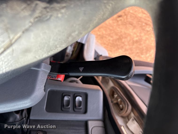 image for item EU4873 2009 Freightliner Columbia semi truck