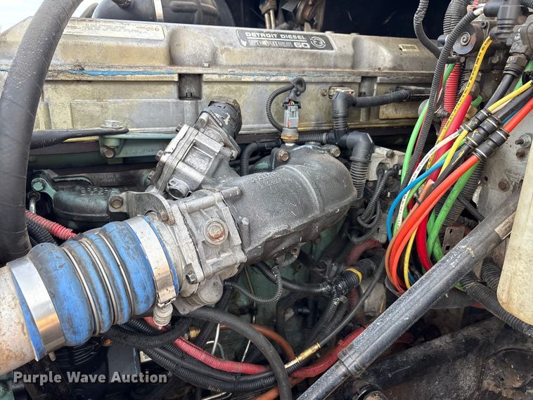 image for item EU4873 2009 Freightliner Columbia semi truck