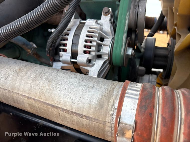 image for item EU4873 2009 Freightliner Columbia semi truck