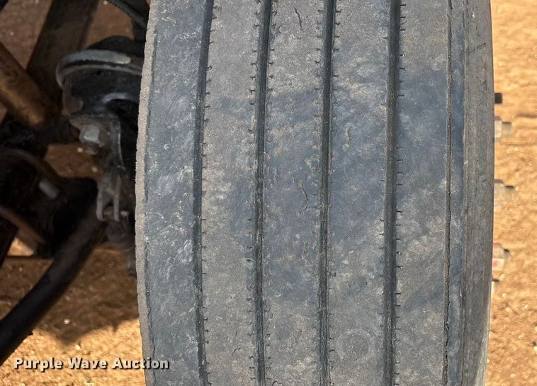 image for item EU4873 2009 Freightliner Columbia semi truck