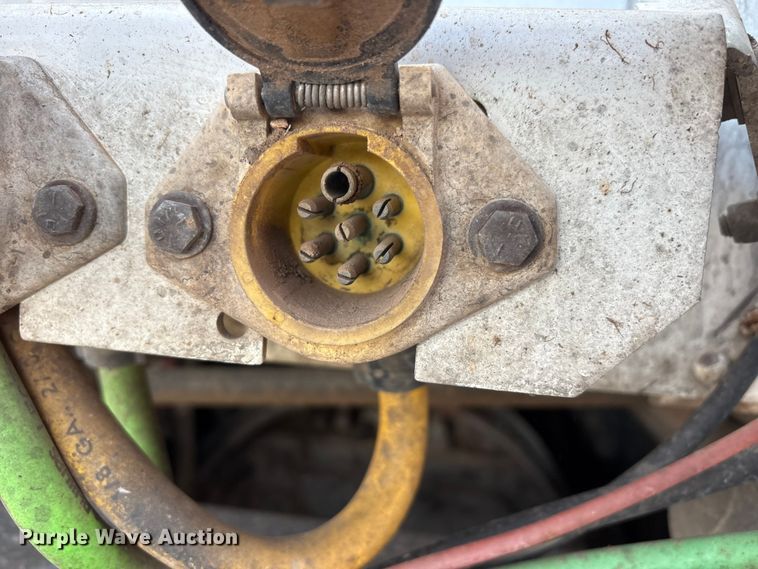 image for item EU4874 2006 Freightliner Columbia semi truck