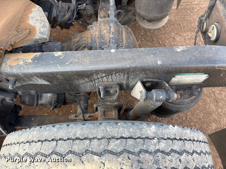 image for item EU4874 2006 Freightliner Columbia semi truck