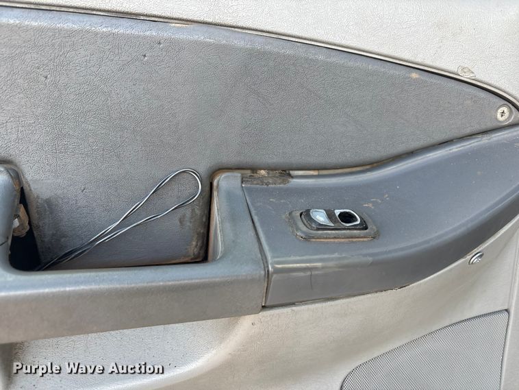 image for item EU4874 2006 Freightliner Columbia semi truck