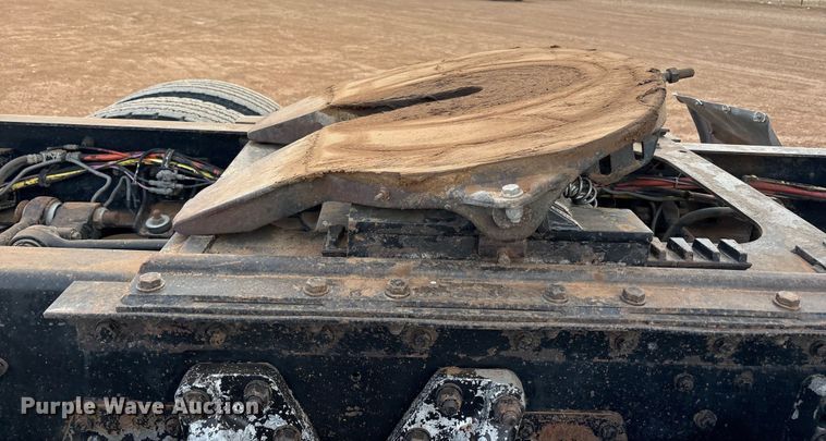 image for item EU4875 1997 Kenworth T600 semi truck