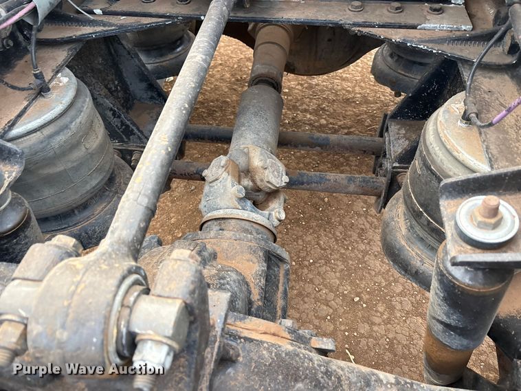 image for item EU4875 1997 Kenworth T600 semi truck