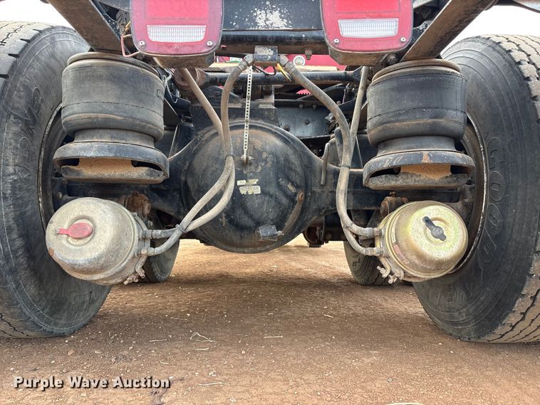 image for item EU4875 1997 Kenworth T600 semi truck