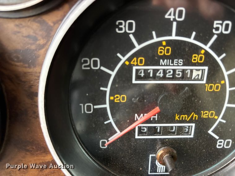 image for item EU4875 1997 Kenworth T600 semi truck