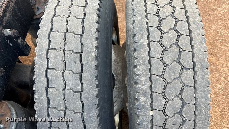 image for item EU4875 1997 Kenworth T600 semi truck