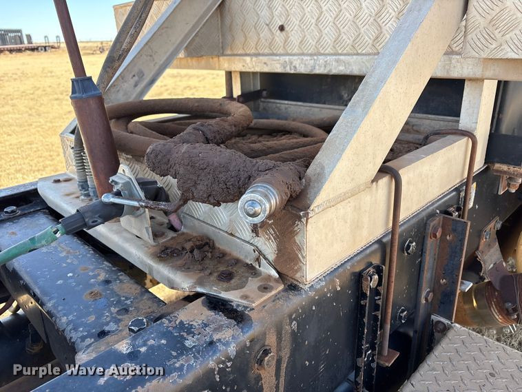 image for item EU4897 1991 Peterbilt 378 semi truck