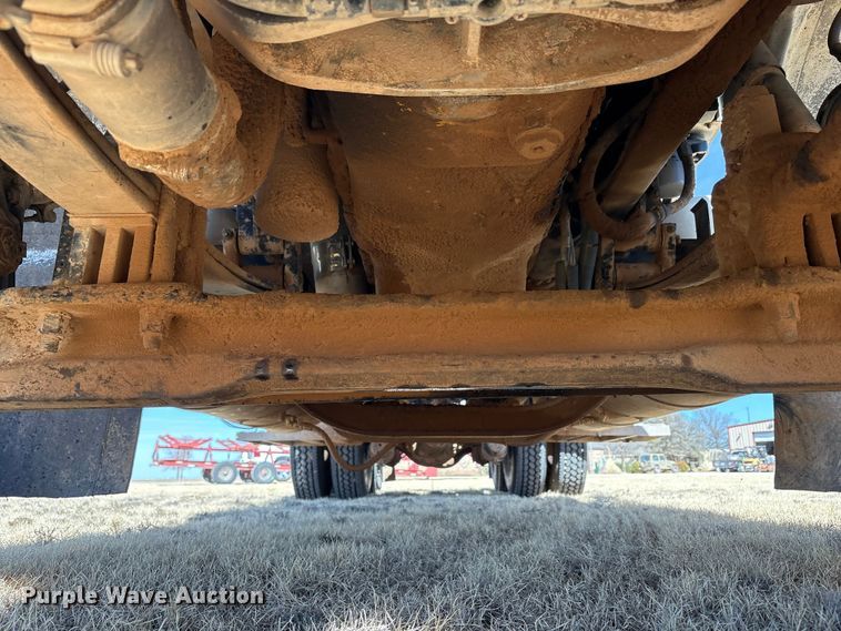 image for item EU4897 1991 Peterbilt 378 semi truck