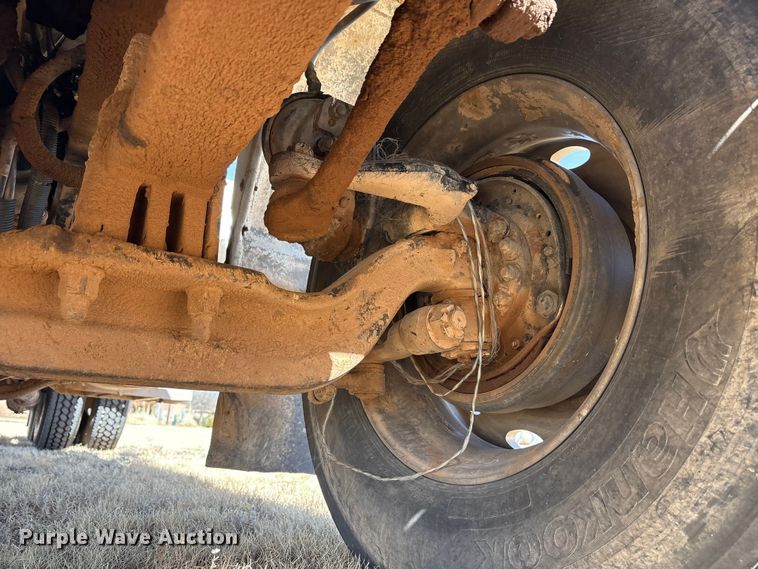 image for item EU4897 1991 Peterbilt 378 semi truck