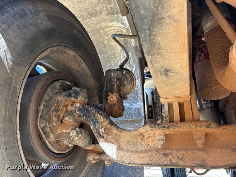 image for item EU4897 1991 Peterbilt 378 semi truck