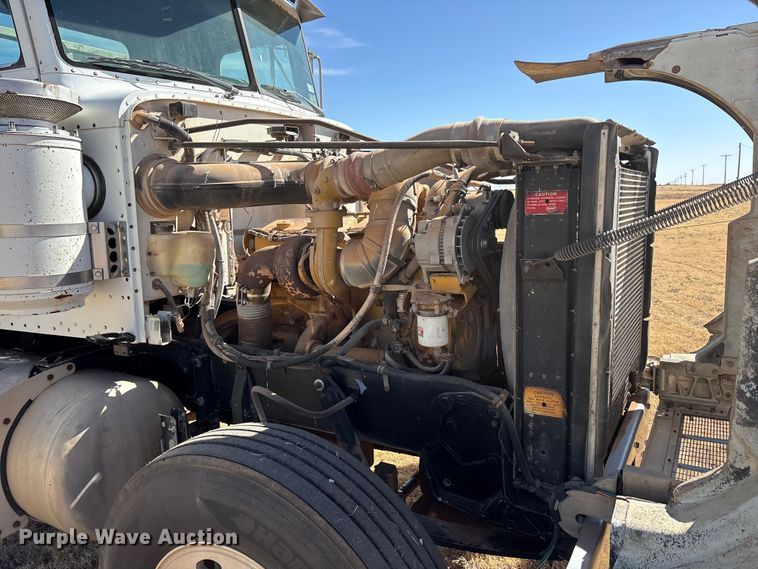 image for item EU4897 1991 Peterbilt 378 semi truck