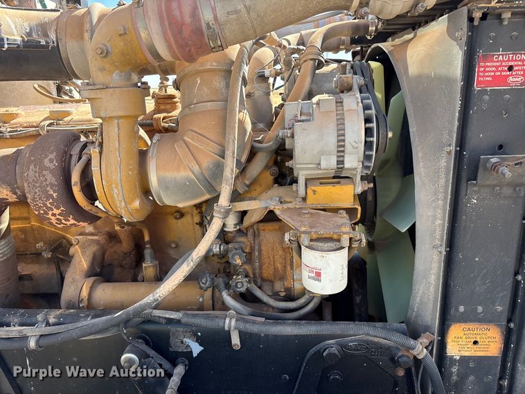 image for item EU4897 1991 Peterbilt 378 semi truck