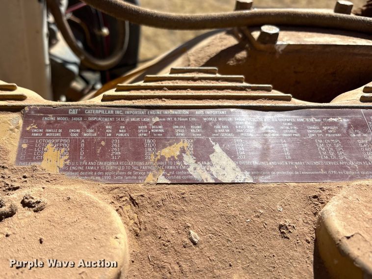 image for item EU4897 1991 Peterbilt 378 semi truck