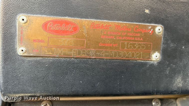 image for item EU4897 1991 Peterbilt 378 semi truck