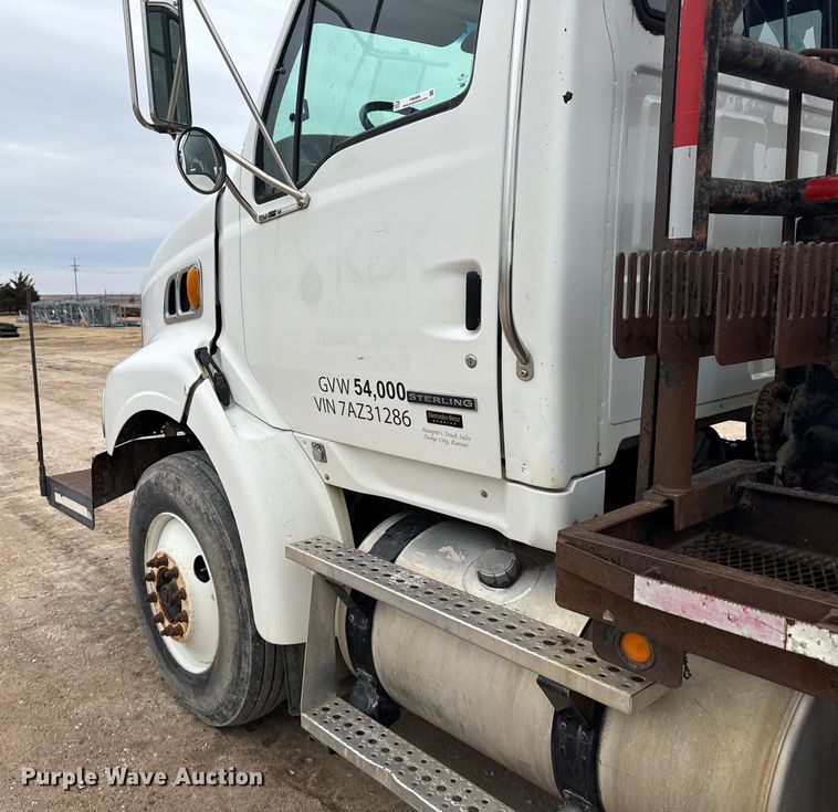 image for item FB0809 2007 Sterling L-Line flatbed truck