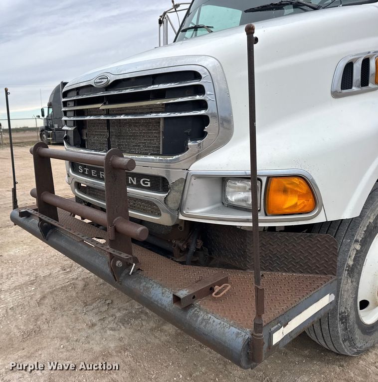 image for item FB0809 2007 Sterling L-Line flatbed truck