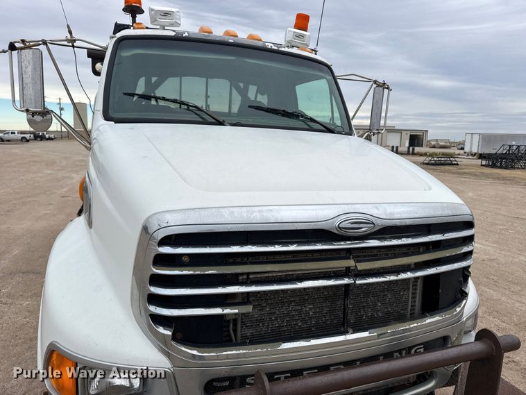 image for item FB0809 2007 Sterling L-Line flatbed truck