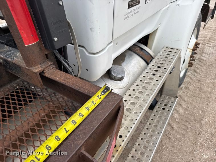 image for item FB0809 2007 Sterling L-Line flatbed truck