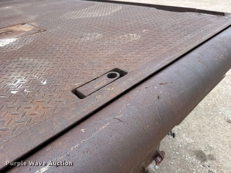 image for item FB0809 2007 Sterling L-Line flatbed truck