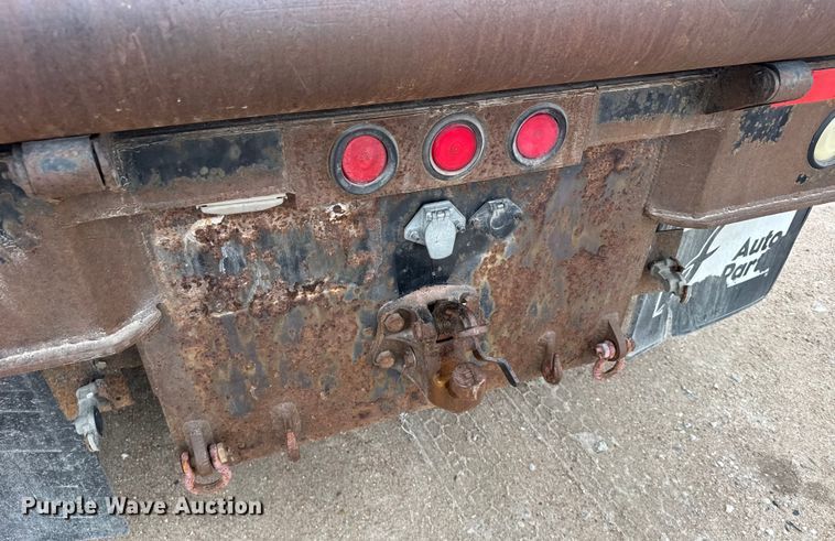 image for item FB0809 2007 Sterling L-Line flatbed truck