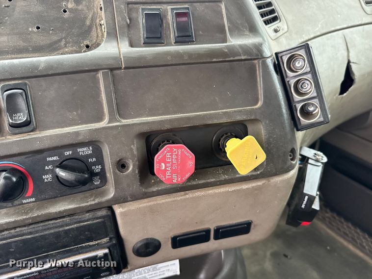 image for item FB0809 2007 Sterling L-Line flatbed truck