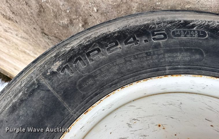 image for item FB0809 2007 Sterling L-Line flatbed truck