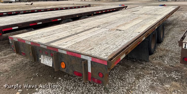image for item FB0811 2007 Hillsboro Industries flatbed trailer