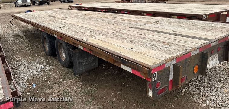 image for item FB0811 2007 Hillsboro Industries flatbed trailer