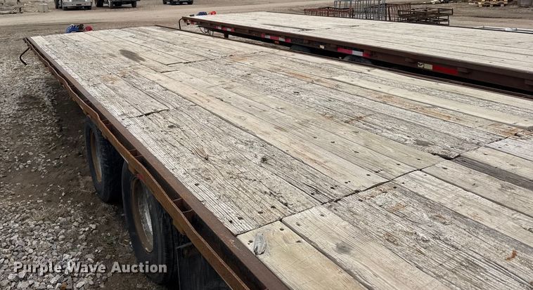 image for item FB0811 2007 Hillsboro Industries flatbed trailer