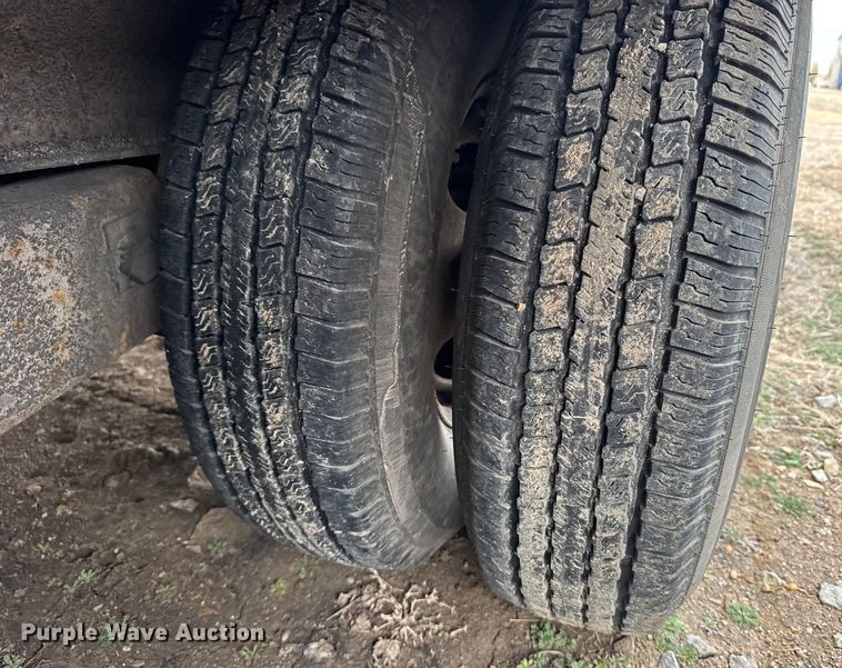 image for item FB0811 2007 Hillsboro Industries flatbed trailer