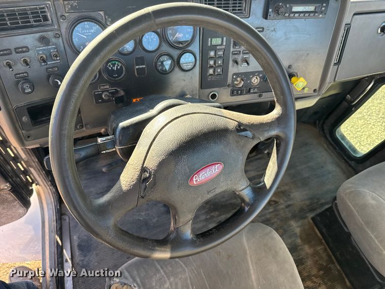 image for item FB0815 2010 Peterbilt 335 truck cab and chassis