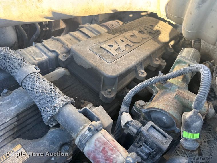 image for item FB0815 2010 Peterbilt 335 truck cab and chassis