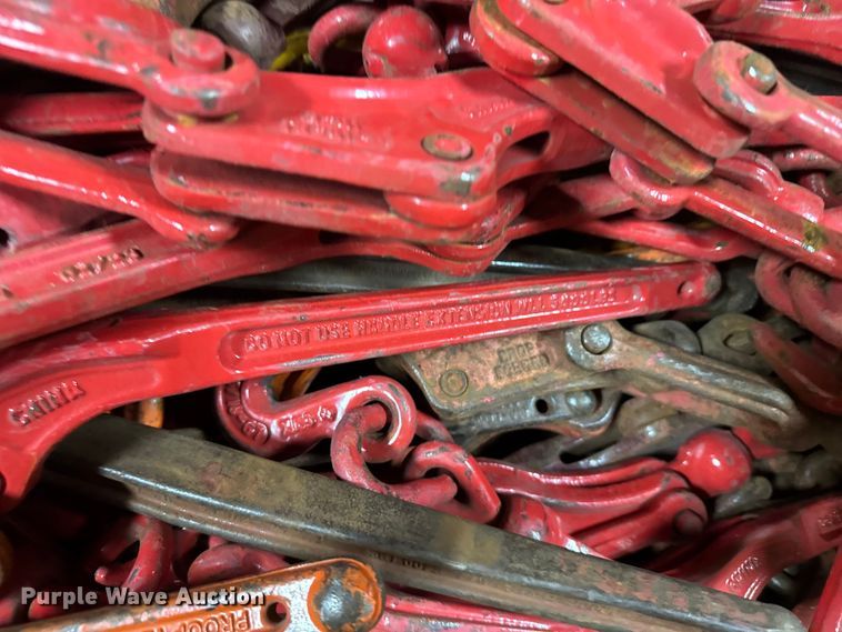 image for item FB0907 Approximately (100) chain binders