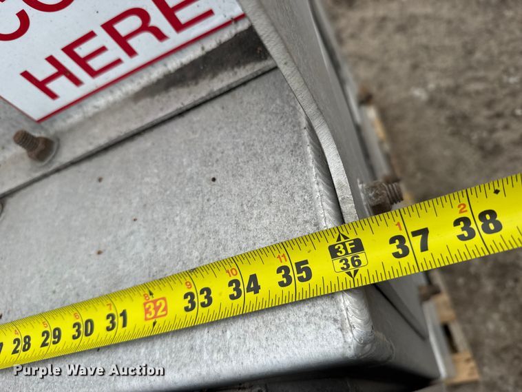 image for item FB0912 (4) toolboxes 