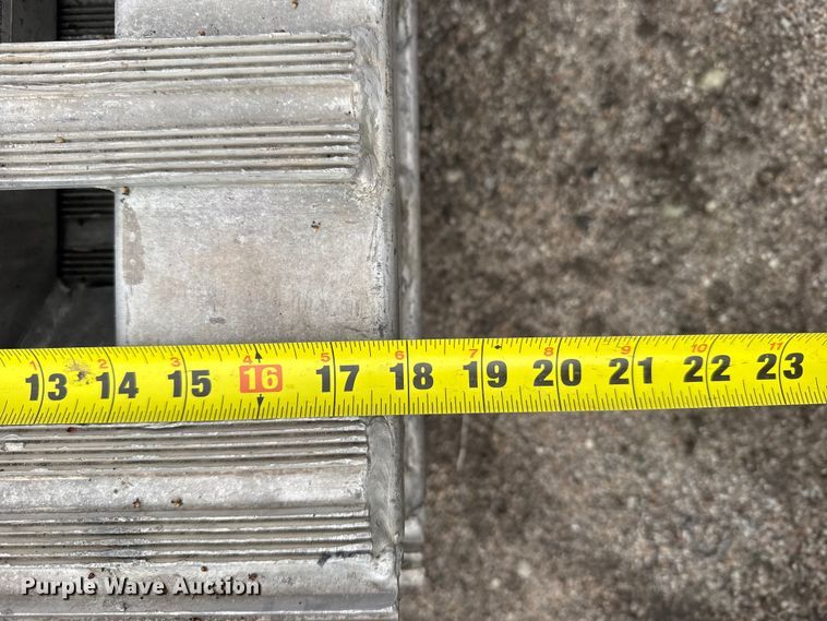 image for item FB0913 (4) trailer ramps