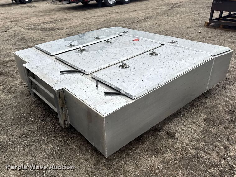 image for item FB0917 Brunfab headache truck cabinet