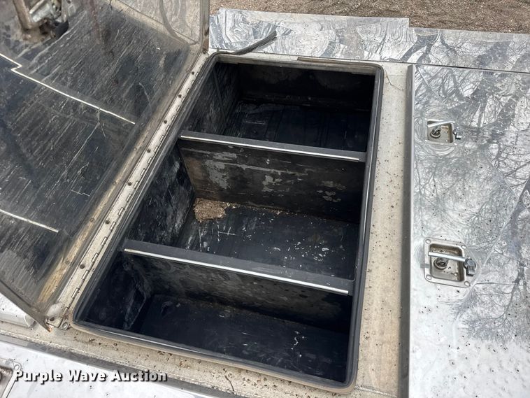 image for item FB0917 Brunfab headache truck cabinet