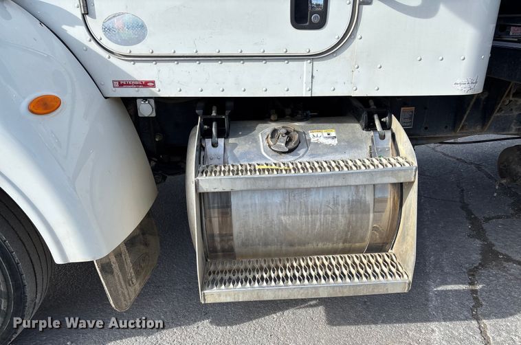 image for item FB3008 2015 Peterbilt 330 rollback truck