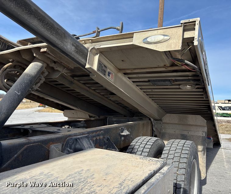 image for item FB3008 2015 Peterbilt 330 rollback truck