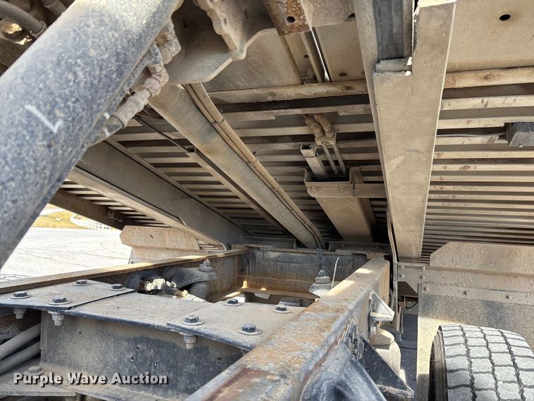 image for item FB3008 2015 Peterbilt 330 rollback truck